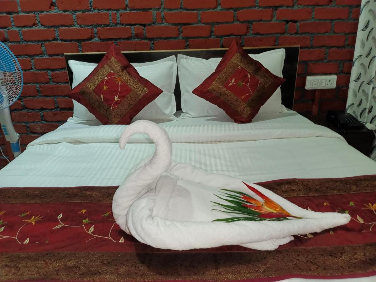 Tamboo Resort Vajreshwari Thane Eksteriør bilde